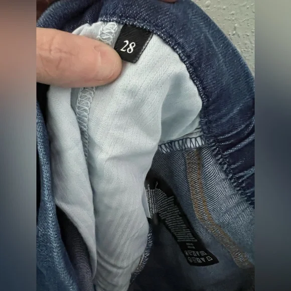 7 For All Mankind High Waist Denim Jogger Size 28 New - Picture 7 of 8